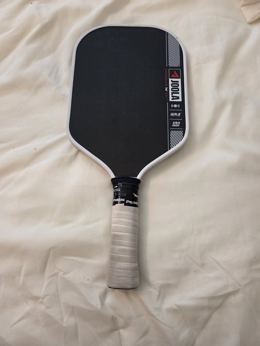 JOOLA Ben Johns Perseus Pro IV Pickleball Paddle purchased from Smash Courts 14MM